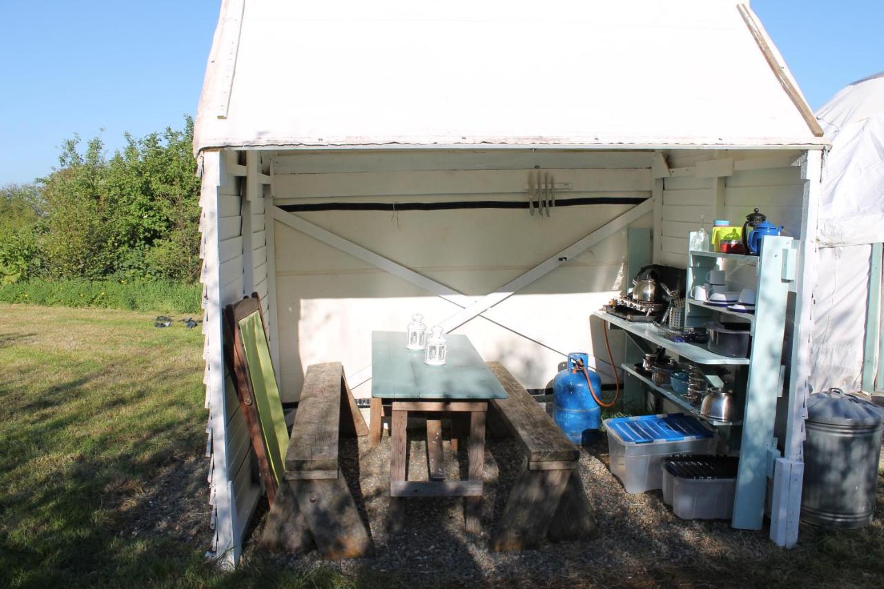 Mill Haven Place Glamping Yurt 3 Haverfordwest Zewnętrze zdjęcie